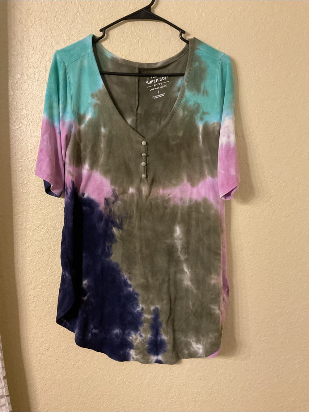 Torrid Size 2 Super Soft Knits Tie-Dye V-Neck Henley Favorite Tunic Top 2X